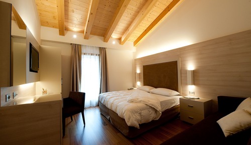 Basic Double Room, Private Bathroom