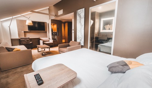 Executive Room, 1 Queen Bed with Sofa bed