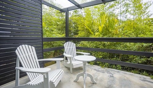 Design Suite, 1 Queen Bed