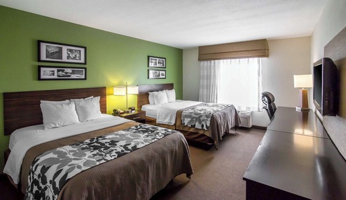 Room, 2 Queen Beds, Accessible, Non Smoking