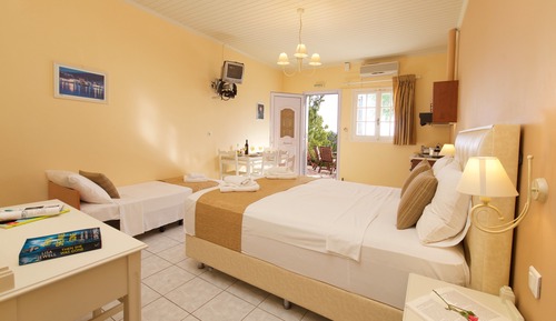 Studio, Sea View, Ground Floor (for 3)