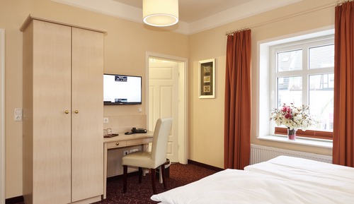 Classic Double Room