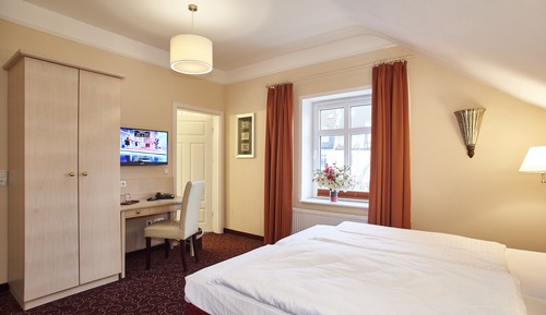 Classic Single Room