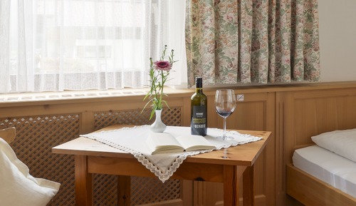 Classic Single Room, Mountain View