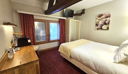 Superior Room, 1 King Bed, Non Smoking