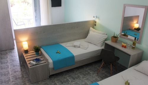 Basic Quadruple Room
