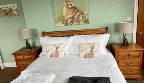 Panoramic Double Room, Ensuite (Primrose)