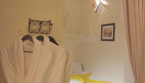 Family Suite, Private Bathroom