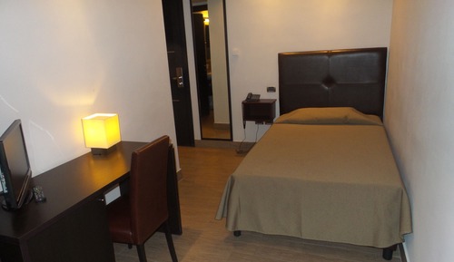 Single Room
