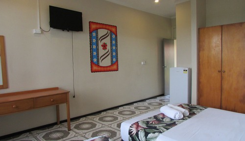 Air-Condition Poolside Suite