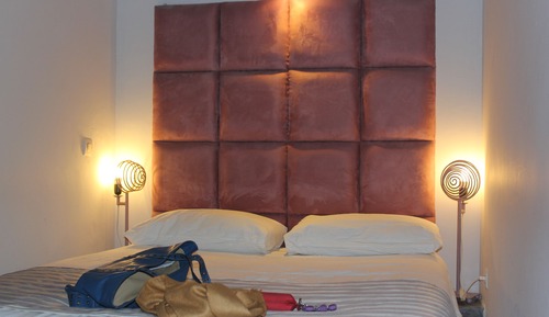 Standard Room (Amber)