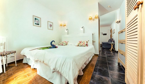 Standard Studio, 2 Twin Beds, Kitchen