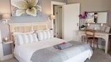 2 x Executive Queen En-Suite Rooms (6)