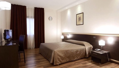 Comfort Triple Room