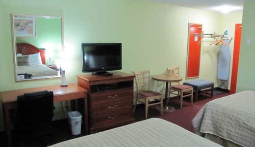 Double Room, 2 Double Beds