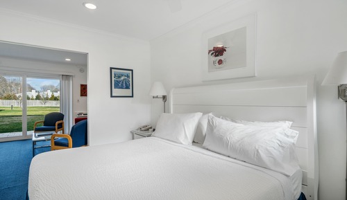 Suite, Kitchen
