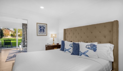 Suite, Kitchen