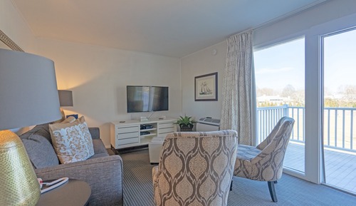 Deluxe Suite, Kitchen