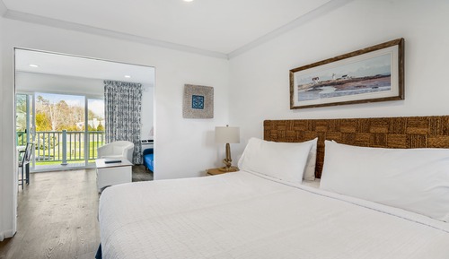 Suite, Kitchen