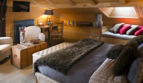Suite (2 adultes + 2 enfants)