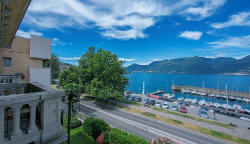 Family Apartment, 2 Bedrooms, Lakeside (Residenza Oleandro Lake View Luino)