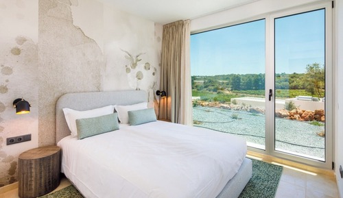 Apartment, Vineyard View
