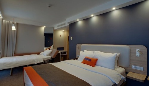 Standard Room, 1 Queen Bed with Sofa bed