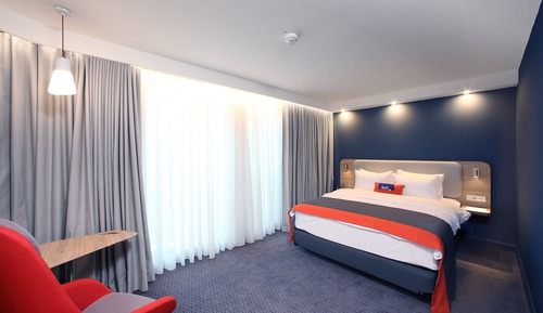 Standard Room, 1 Queen Bed (Basement)