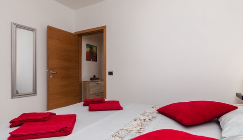 Apartment (One Bedroom Apartment with Terrace)