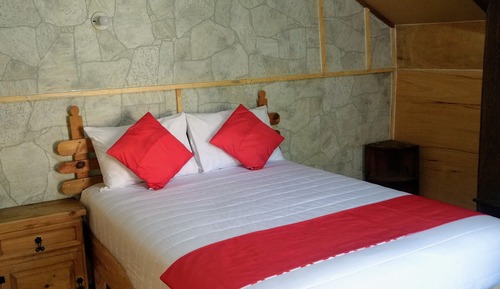 Standard Cabin