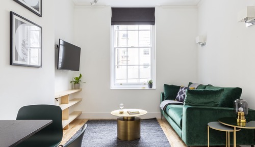 1 Bedroom Apartment