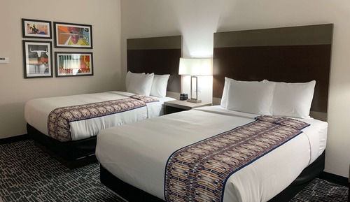 Room, 2 Queen Beds, Accessible, Non Smoking (Tub with Grab Bars)