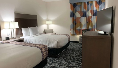 Room, 2 Queen Beds, Accessible, Non Smoking
