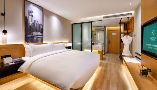 Standard Room, 1 King Bed, Non Smoking