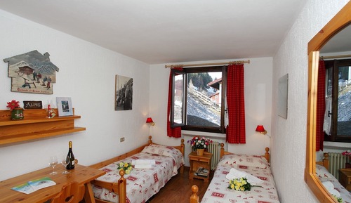 Family Apartment, 2 Bedrooms, 2 Bathrooms (Vista Livigno)