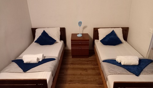 Classic Double or Twin Room, Private Bathroom