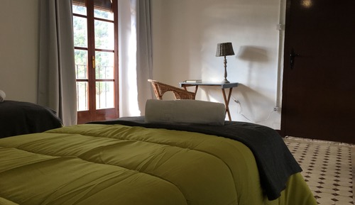 Twin Room, Shared Bathroom (Carboneres)