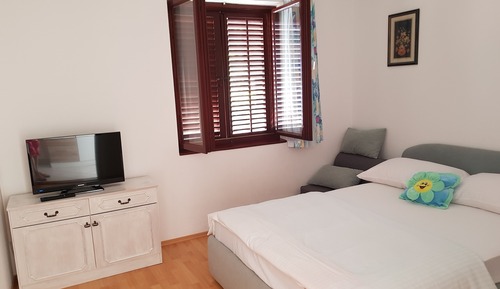 Basic Apartment