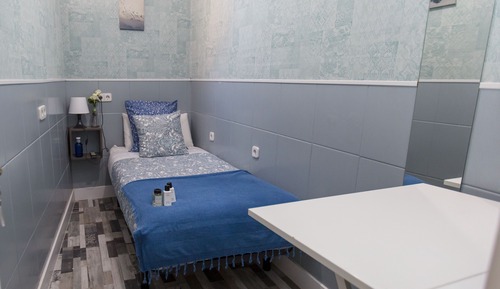 Economy Single Room (INDIVIDUAL BAÑO COMPARTIDO)