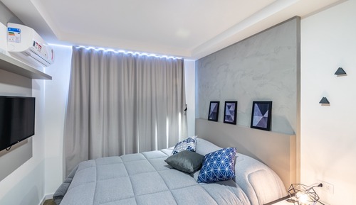 Charme e Conforto-Studio Central -AYN012