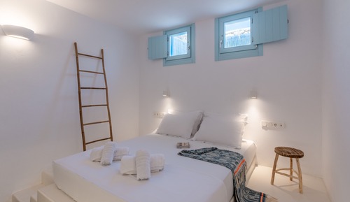 Family Villa, 3 Bedrooms, Beach View, Sea Facing (Harpa)
