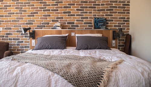 Double Room, Private Bathroom, Garden View (Chicago)