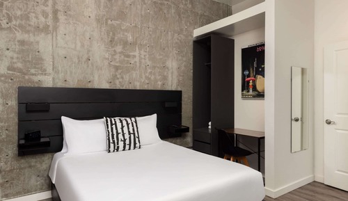 Suite, 3 Bedrooms, Non Smoking (Group)