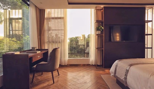 Huaxiang Premier Double Room