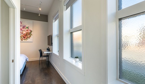 Courtyard Room 1
