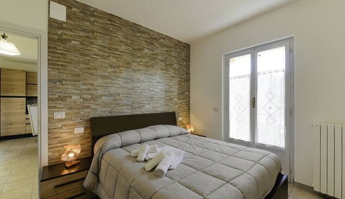 Family Suite, 1 Bedroom, Park View, Ground Floor (Vettore)