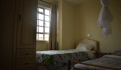 Basic House, 4 Bedrooms