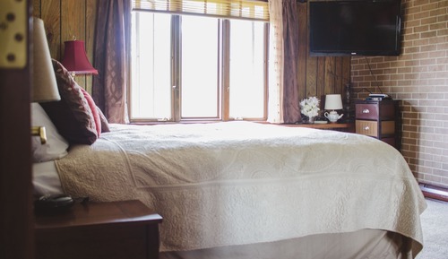 Deluxe Single Room, 1 King Bed, Garden View