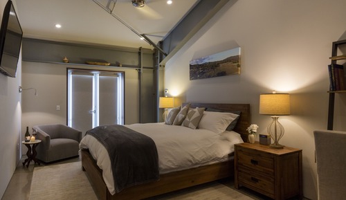 Deluxe Room, 1 King Bed, Non Smoking