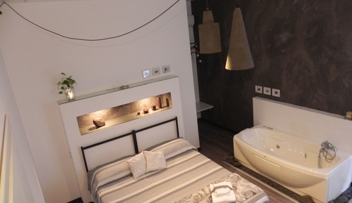 Superior Double Room, 1 Bedroom, Hot Tub, Tower